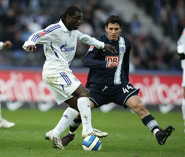 释放出两个 释放出两个