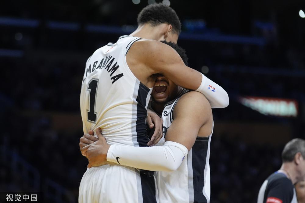 西班牙人的 西班牙人的